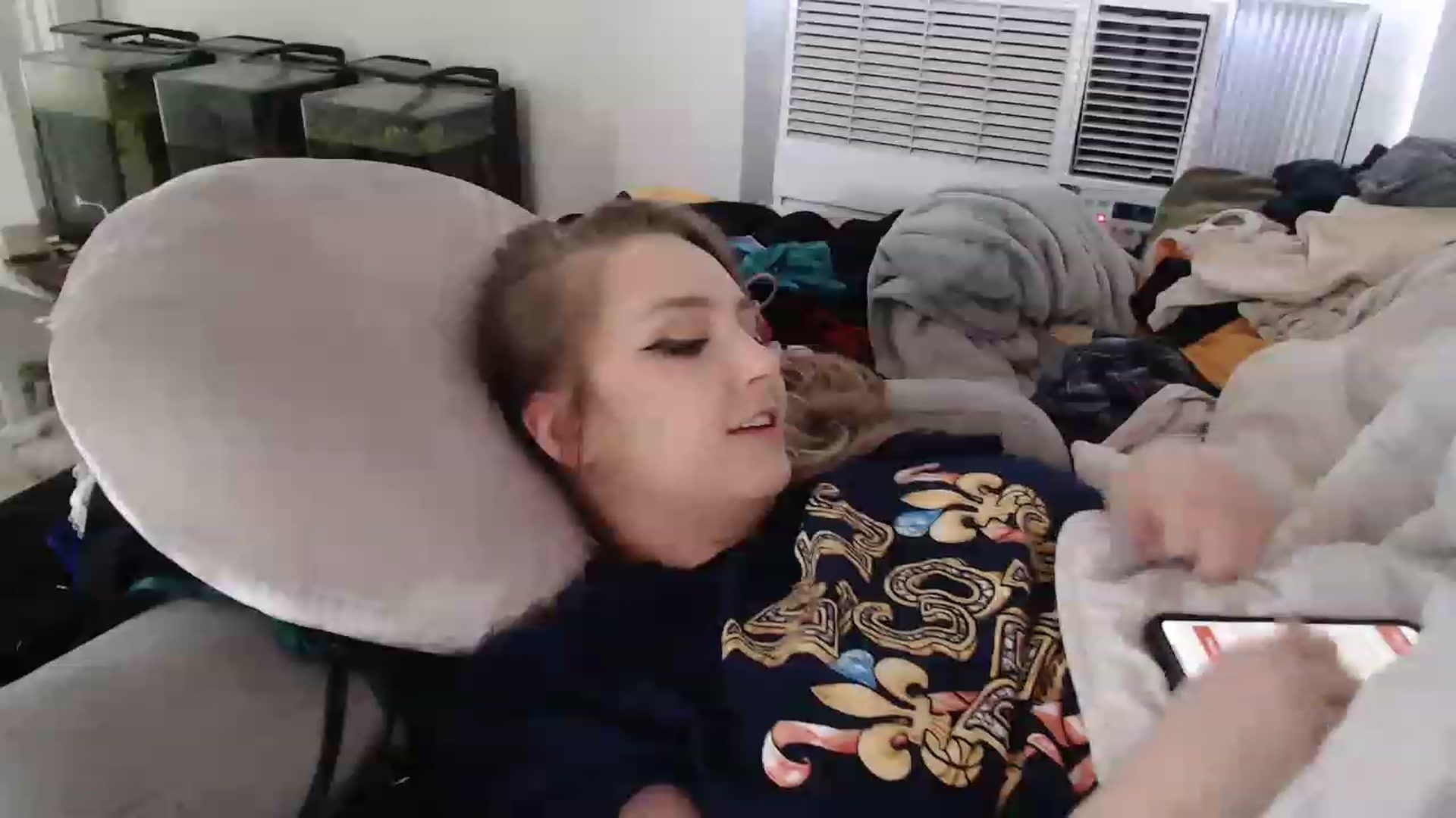 Gallery image thumbnail from LibbyxDoe's myfreecams stream on, 03/03/2023, 19:46 image 20 of 20