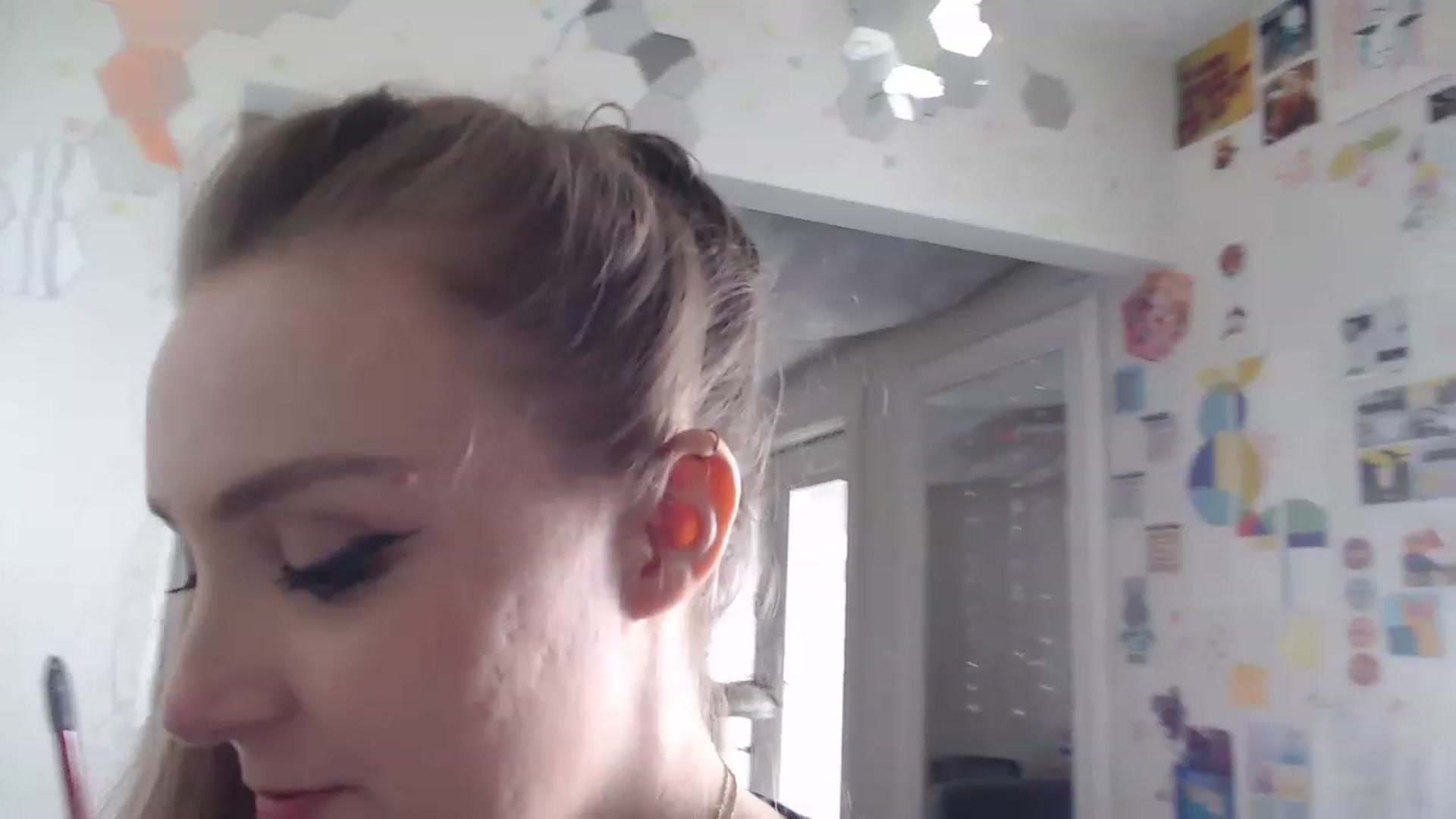 Gallery image thumbnail from LibbyxDoe's myfreecams stream on, 03/03/2023, 21:29 image 14 of 20