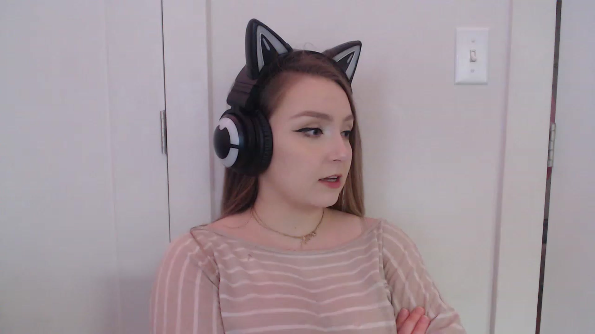 Gallery image thumbnail from LibbyxDoe's myfreecams stream on, 03/07/2023, 07:07 image 3 of 20