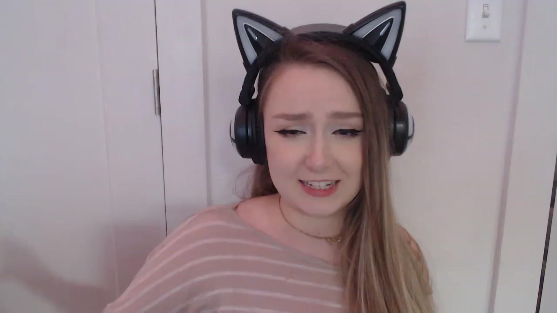 Gallery image thumbnail from LibbyxDoe's myfreecams stream on, 03/07/2023, 07:07 image 7 of 20
