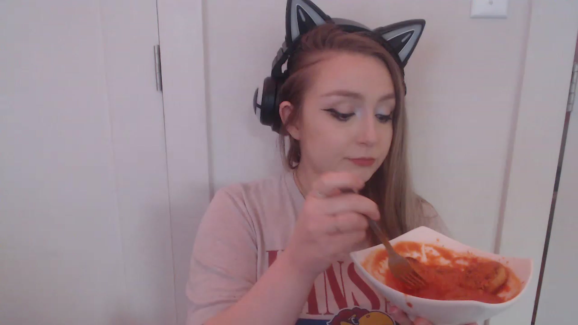 Gallery image thumbnail from LibbyxDoe's myfreecams stream on, 03/09/2023, 07:15 image 11 of 20