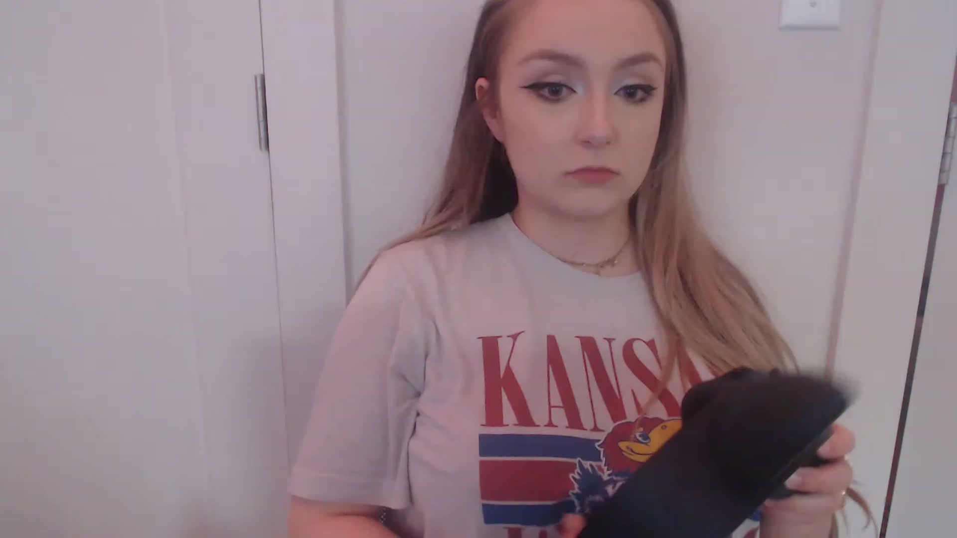 Gallery image thumbnail from LibbyxDoe's myfreecams stream on, 03/09/2023, 07:15 image 6 of 20