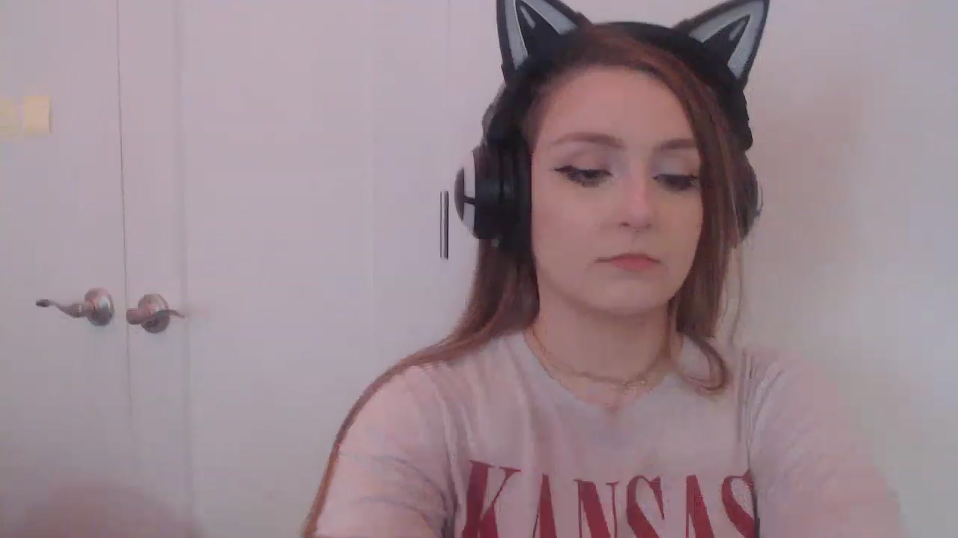 Gallery image thumbnail from LibbyxDoe's myfreecams stream on, 03/09/2023, 09:22 image 20 of 20