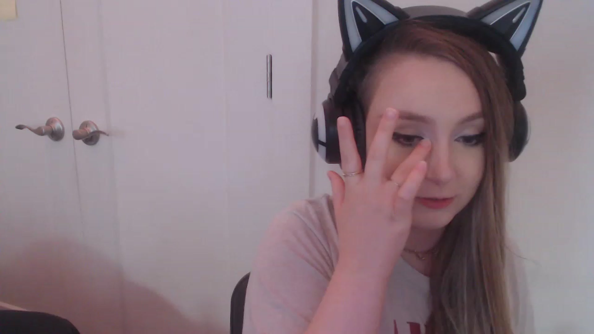 Gallery image thumbnail from LibbyxDoe's myfreecams stream on, 03/09/2023, 09:22 image 9 of 20