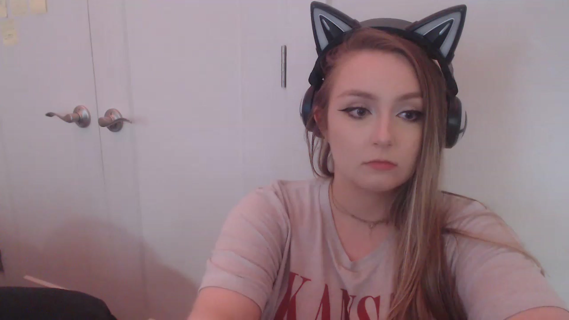 Gallery image thumbnail from LibbyxDoe's myfreecams stream on, 03/09/2023, 11:26 image 1 of 20