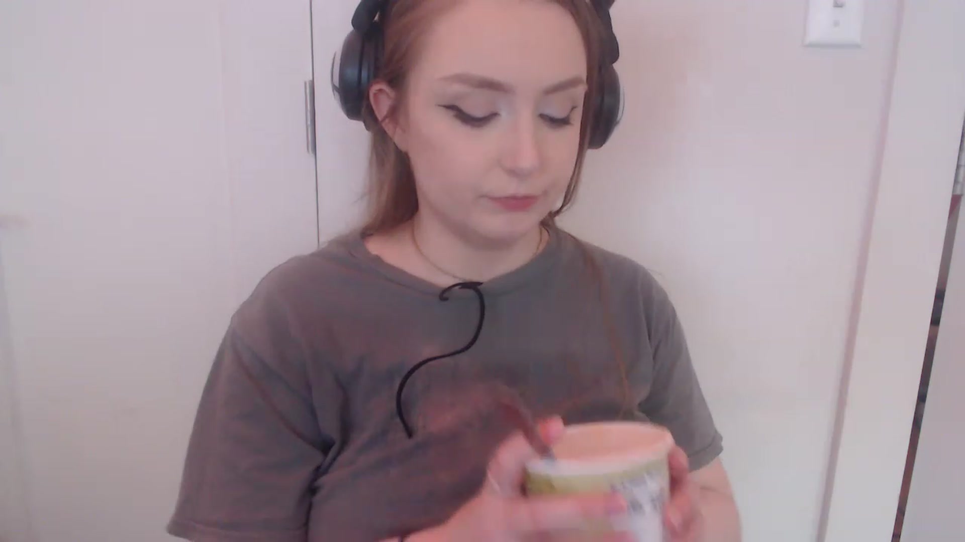 Gallery image thumbnail from LibbyxDoe's myfreecams stream on, 03/10/2023, 12:03 image 18 of 20