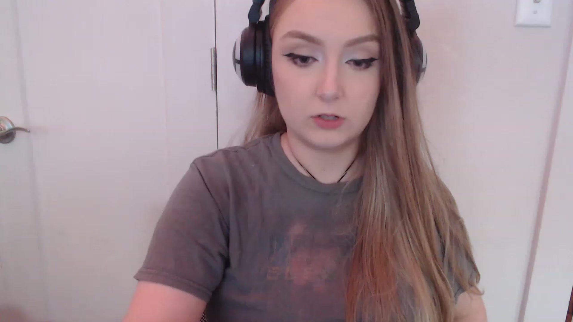 Gallery image thumbnail from LibbyxDoe's myfreecams stream on, 03/10/2023, 12:03 image 3 of 20