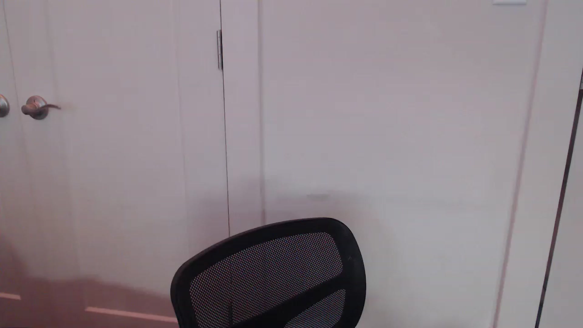 Gallery image thumbnail from LibbyxDoe's myfreecams stream on, 03/15/2023, 14:29 image 3 of 20