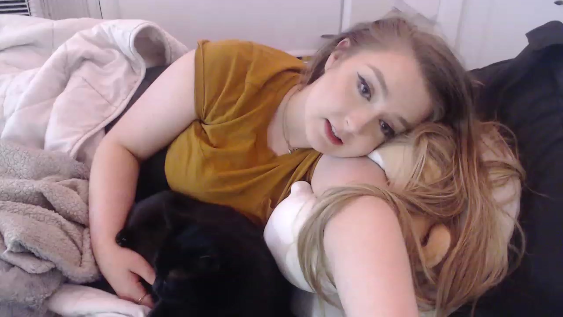 Gallery image thumbnail from LibbyxDoe's myfreecams stream on, 03/16/2023, 12:24 image 3 of 20