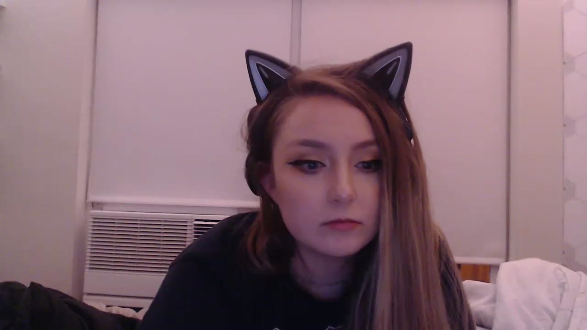 Gallery image thumbnail from LibbyxDoe's myfreecams stream on, 03/18/2023, 11:42 image 9 of 20
