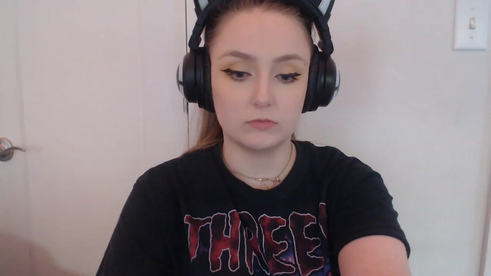 Gallery image thumbnail from LibbyxDoe's myfreecams stream on, 03/18/2023, 13:08 image 18 of 20