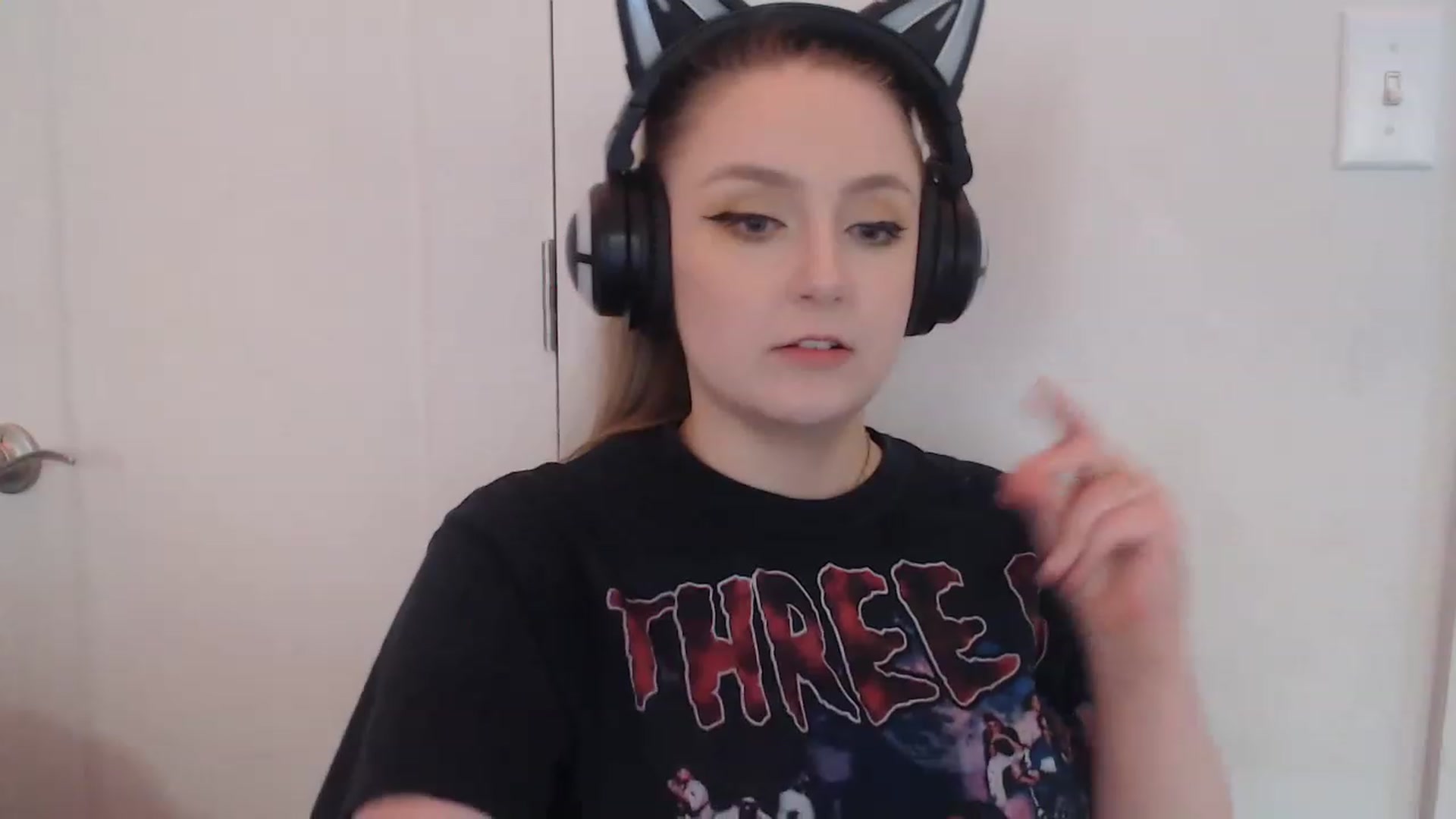 Gallery image thumbnail from LibbyxDoe's myfreecams stream on, 03/18/2023, 13:08 image 17 of 20