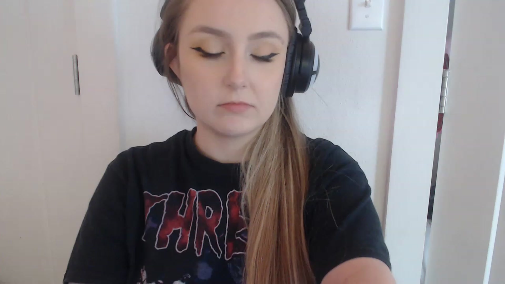 Gallery image thumbnail from LibbyxDoe's myfreecams stream on, 03/18/2023, 13:47 image 18 of 20