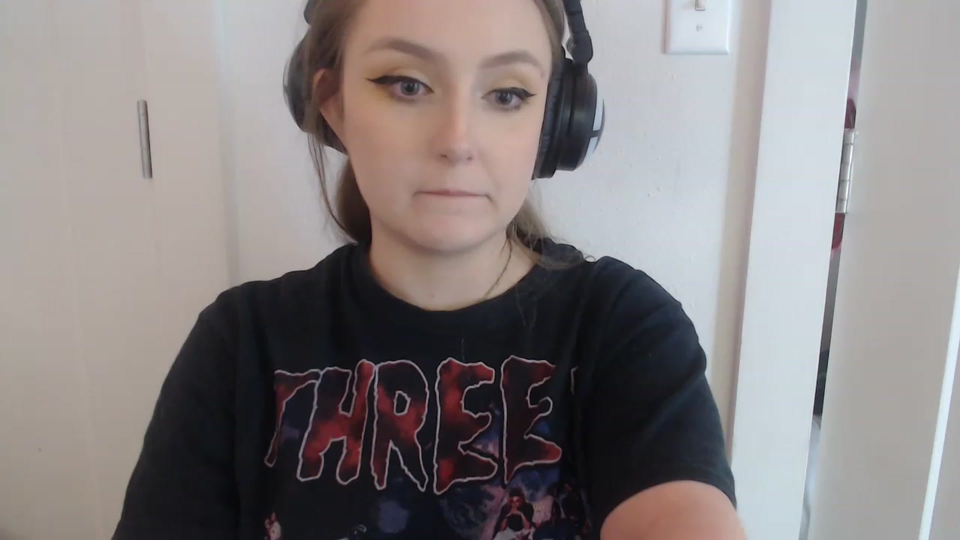 Gallery image thumbnail from LibbyxDoe's myfreecams stream on, 03/18/2023, 13:47 image 19 of 20
