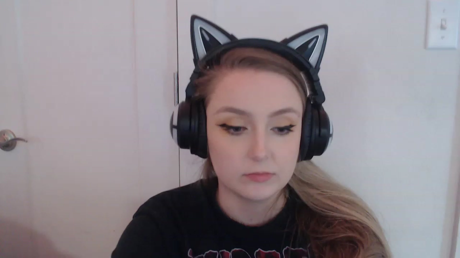 Gallery image thumbnail from LibbyxDoe's myfreecams stream on, 03/18/2023, 13:47 image 4 of 20