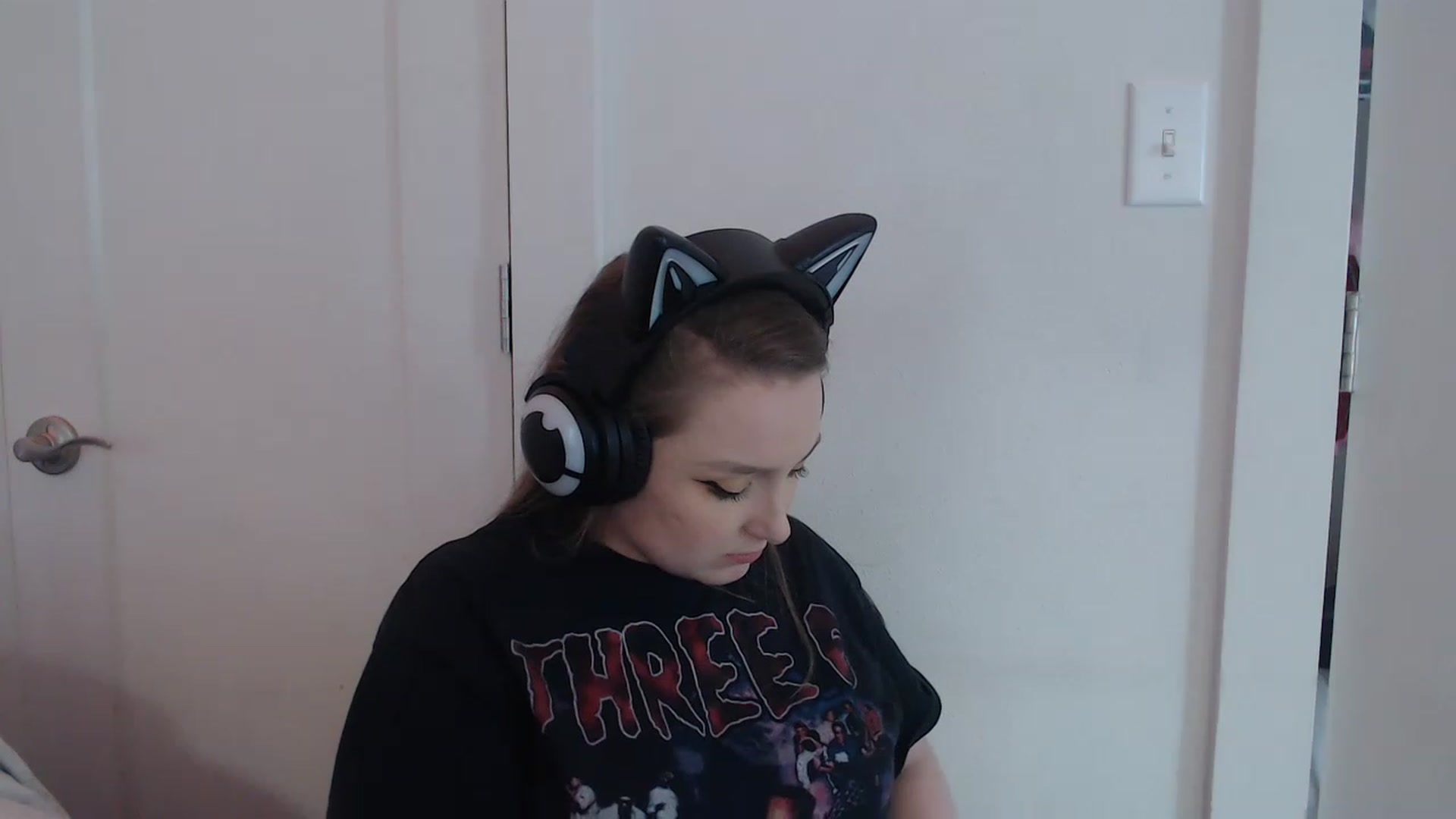 Gallery image thumbnail from LibbyxDoe's myfreecams stream on, 03/18/2023, 13:47 image 10 of 20