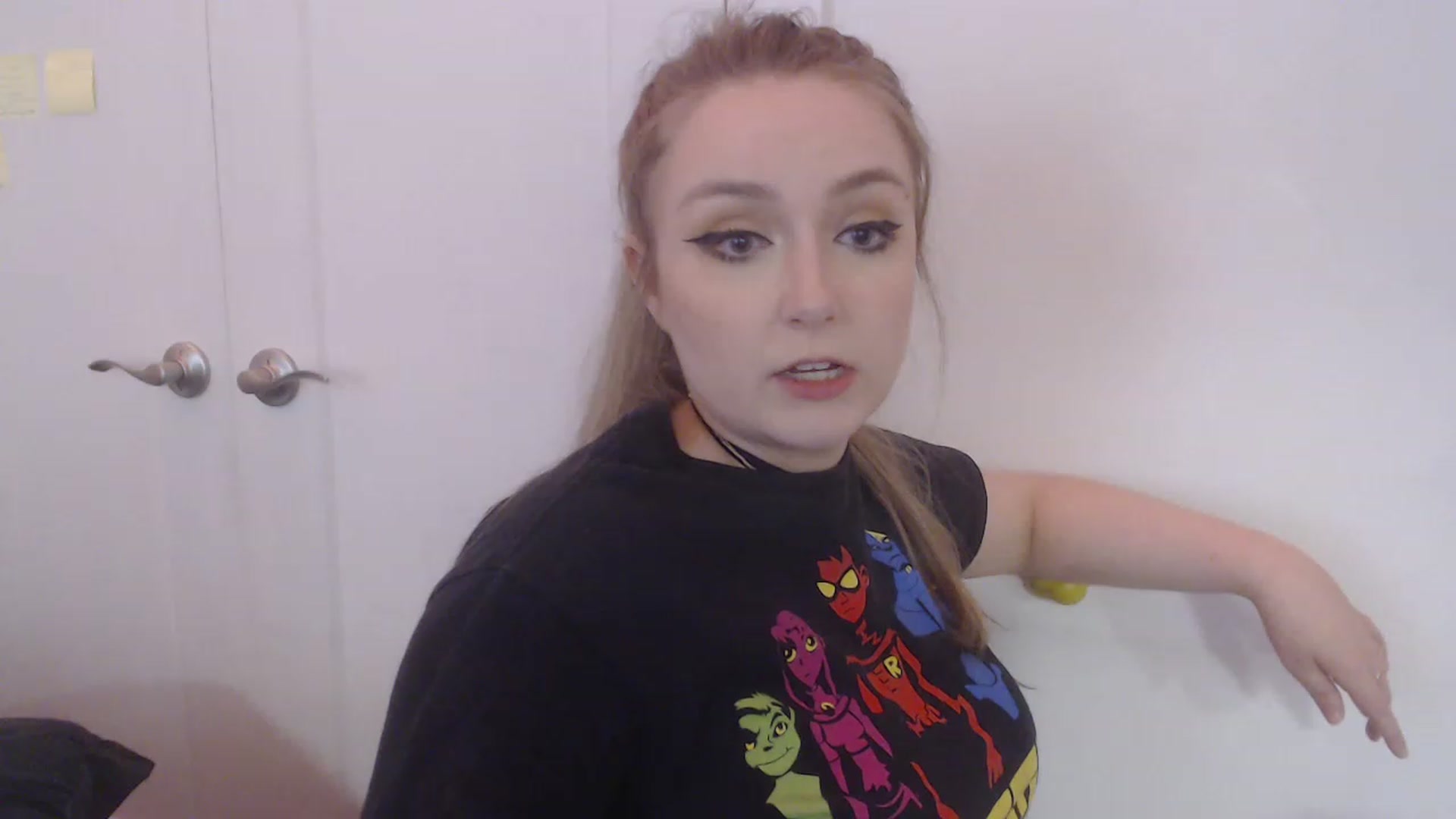 Gallery image thumbnail from LibbyxDoe's myfreecams stream on, 03/19/2023, 12:34 image 15 of 20