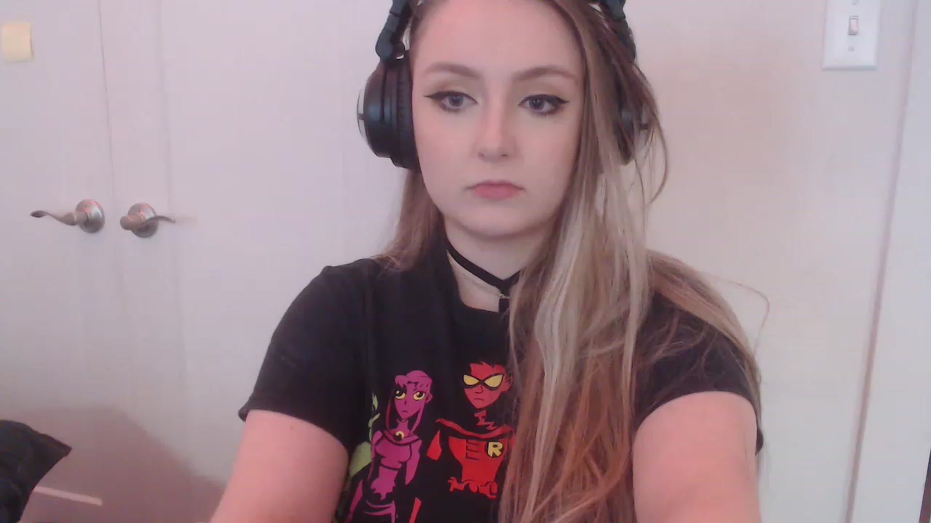 Gallery image thumbnail from LibbyxDoe's myfreecams stream on, 03/19/2023, 12:34 image 12 of 20