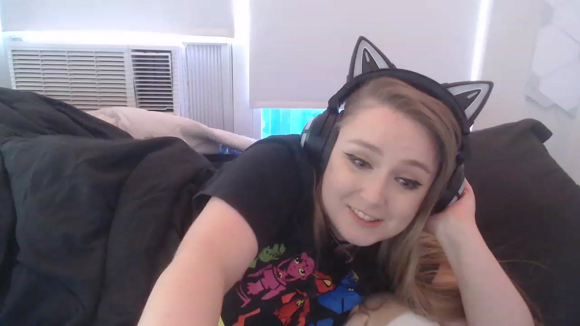 Gallery image thumbnail from LibbyxDoe's myfreecams stream on, 03/19/2023, 14:03 image 5 of 20