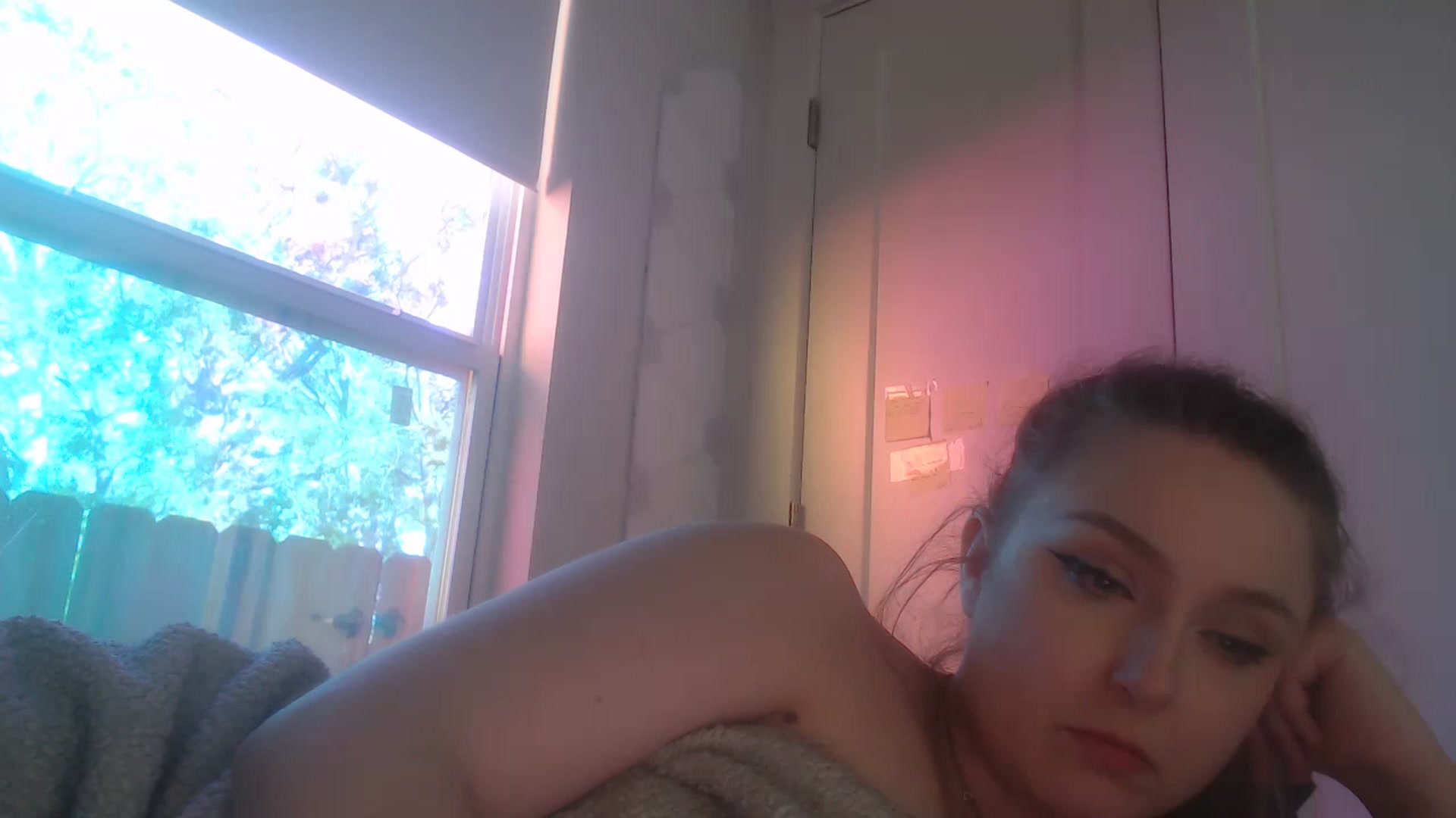 Gallery image thumbnail from LibbyxDoe's myfreecams stream on, 03/21/2023, 15:00 image 5 of 20