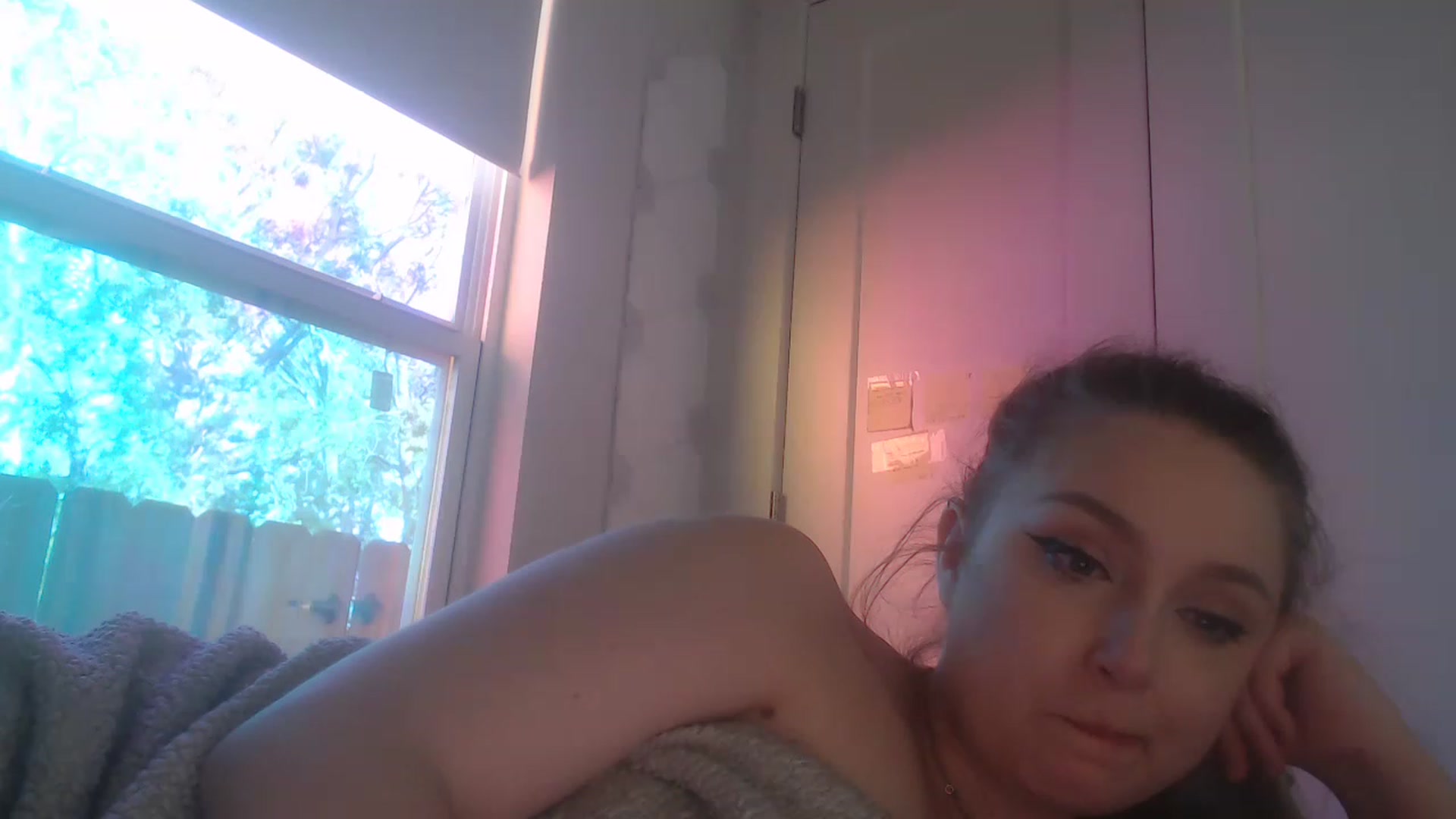 Gallery image thumbnail from LibbyxDoe's myfreecams stream on, 03/21/2023, 15:00 image 14 of 20