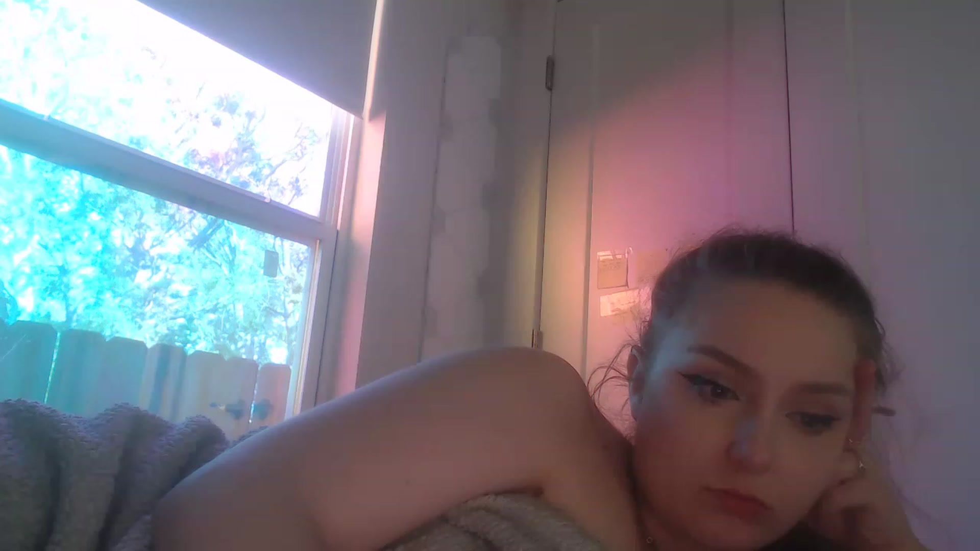 Gallery image thumbnail from LibbyxDoe's myfreecams stream on, 03/21/2023, 15:00 image 12 of 20