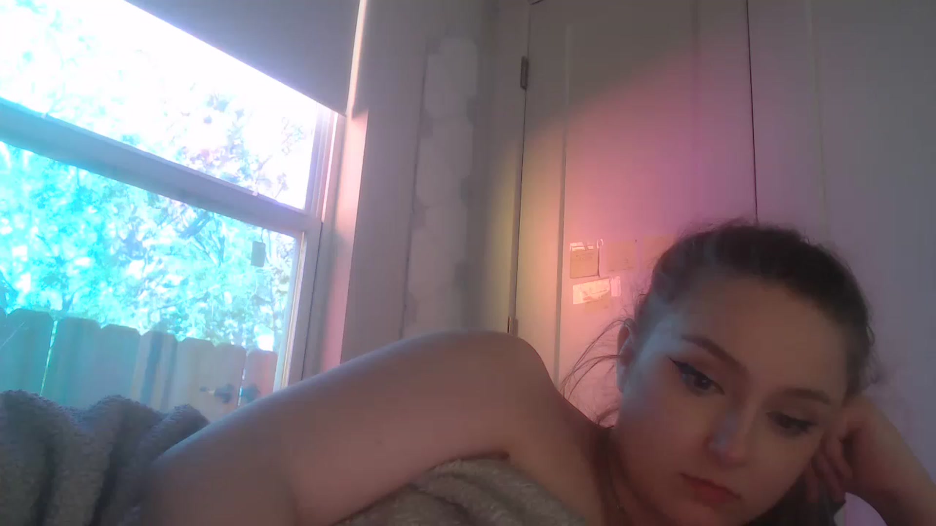 Gallery image thumbnail from LibbyxDoe's myfreecams stream on, 03/21/2023, 15:00 image 4 of 20