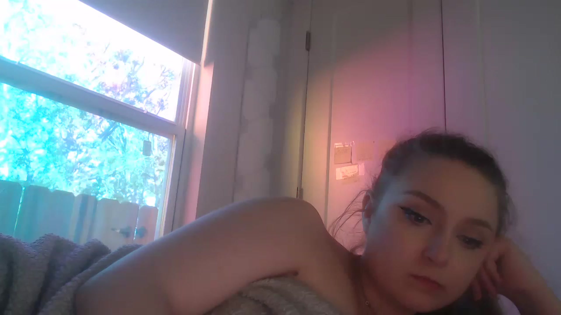 Gallery image thumbnail from LibbyxDoe's myfreecams stream on, 03/21/2023, 15:00 image 15 of 20