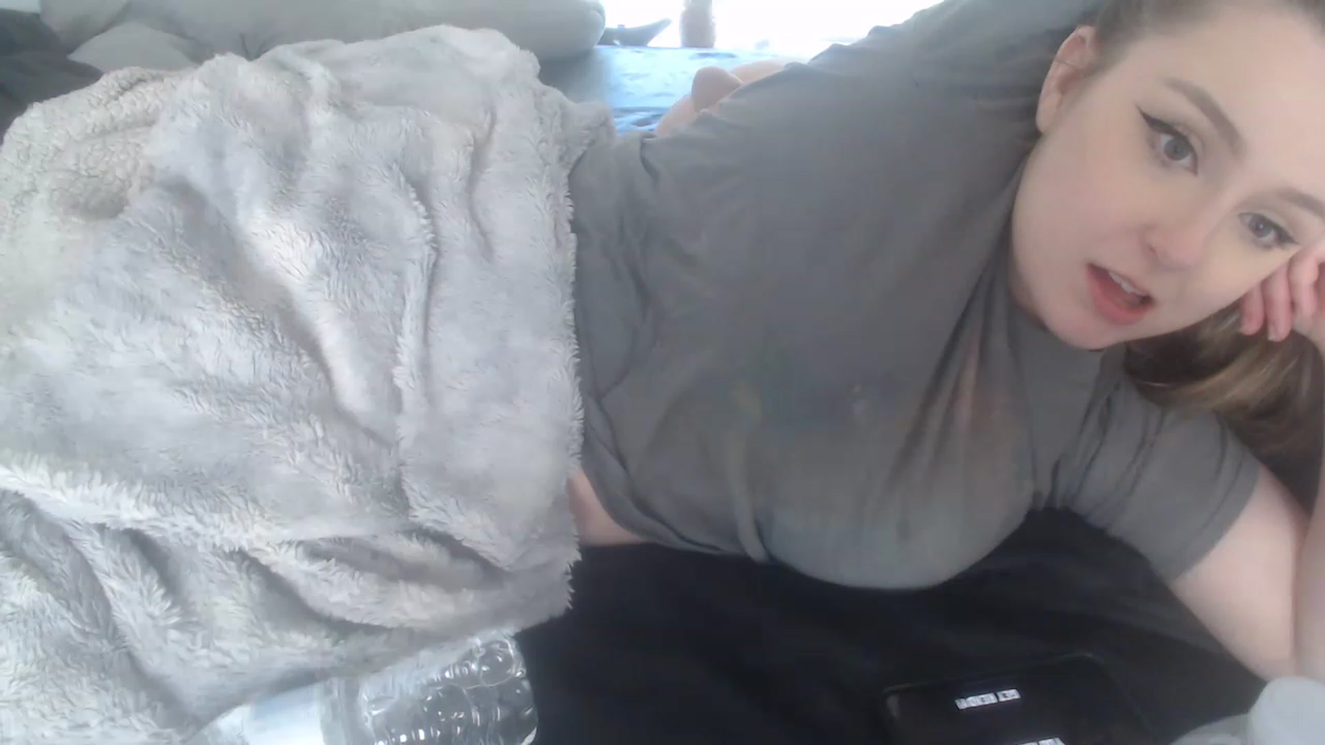 Gallery image thumbnail from LibbyxDoe's myfreecams stream on, 03/21/2023, 16:45 image 15 of 20