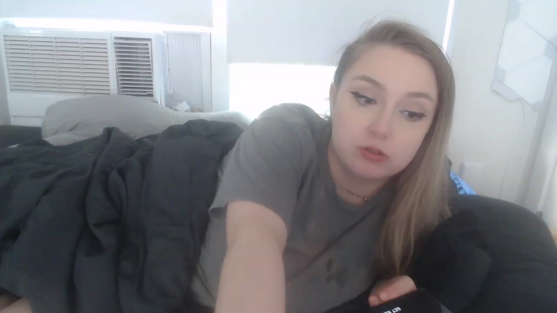 Gallery image thumbnail from LibbyxDoe's myfreecams stream on, 03/21/2023, 18:02 image 2 of 20