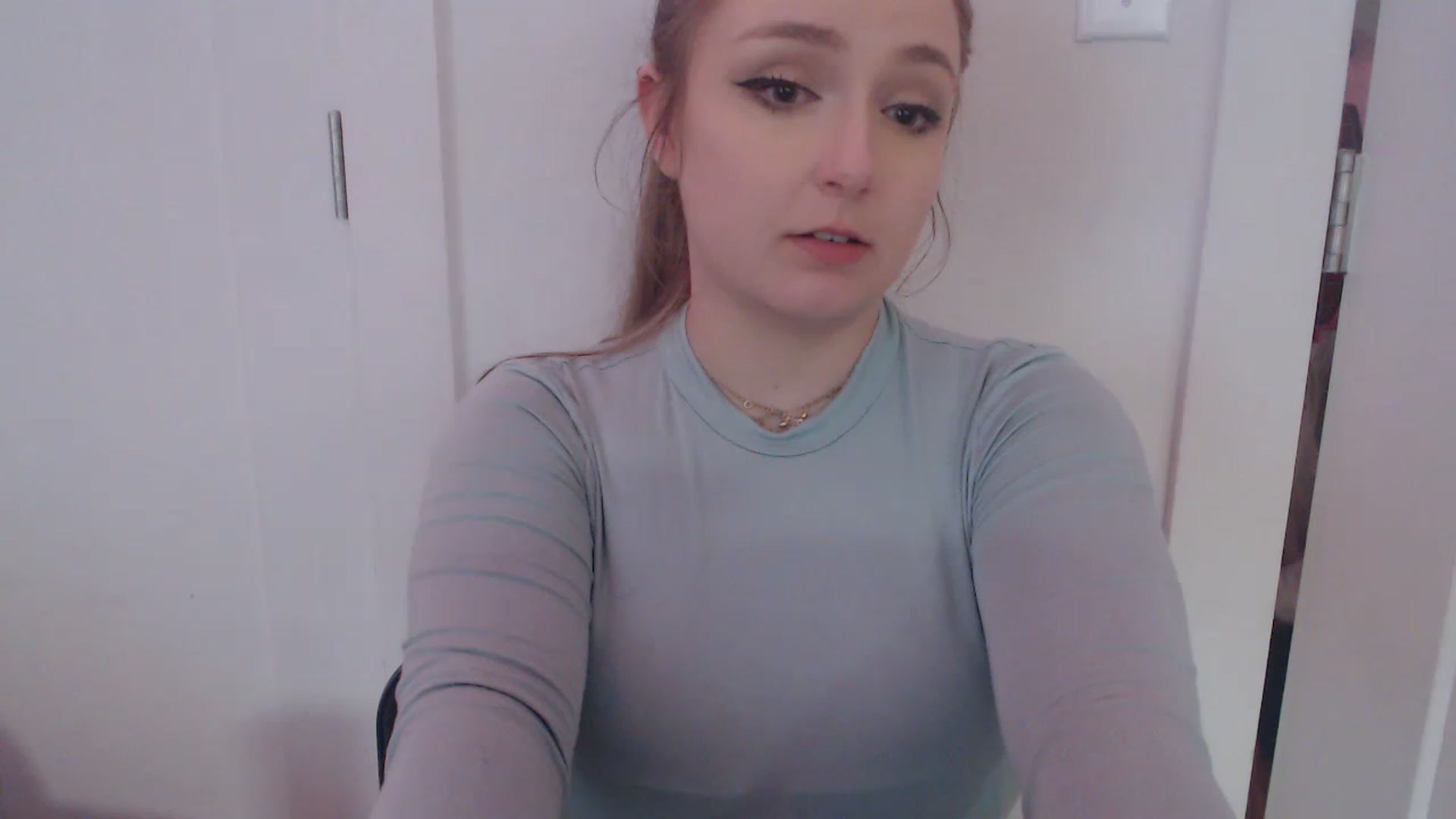 Gallery image thumbnail from LibbyxDoe's myfreecams stream on, 03/23/2023, 07:33 image 11 of 20