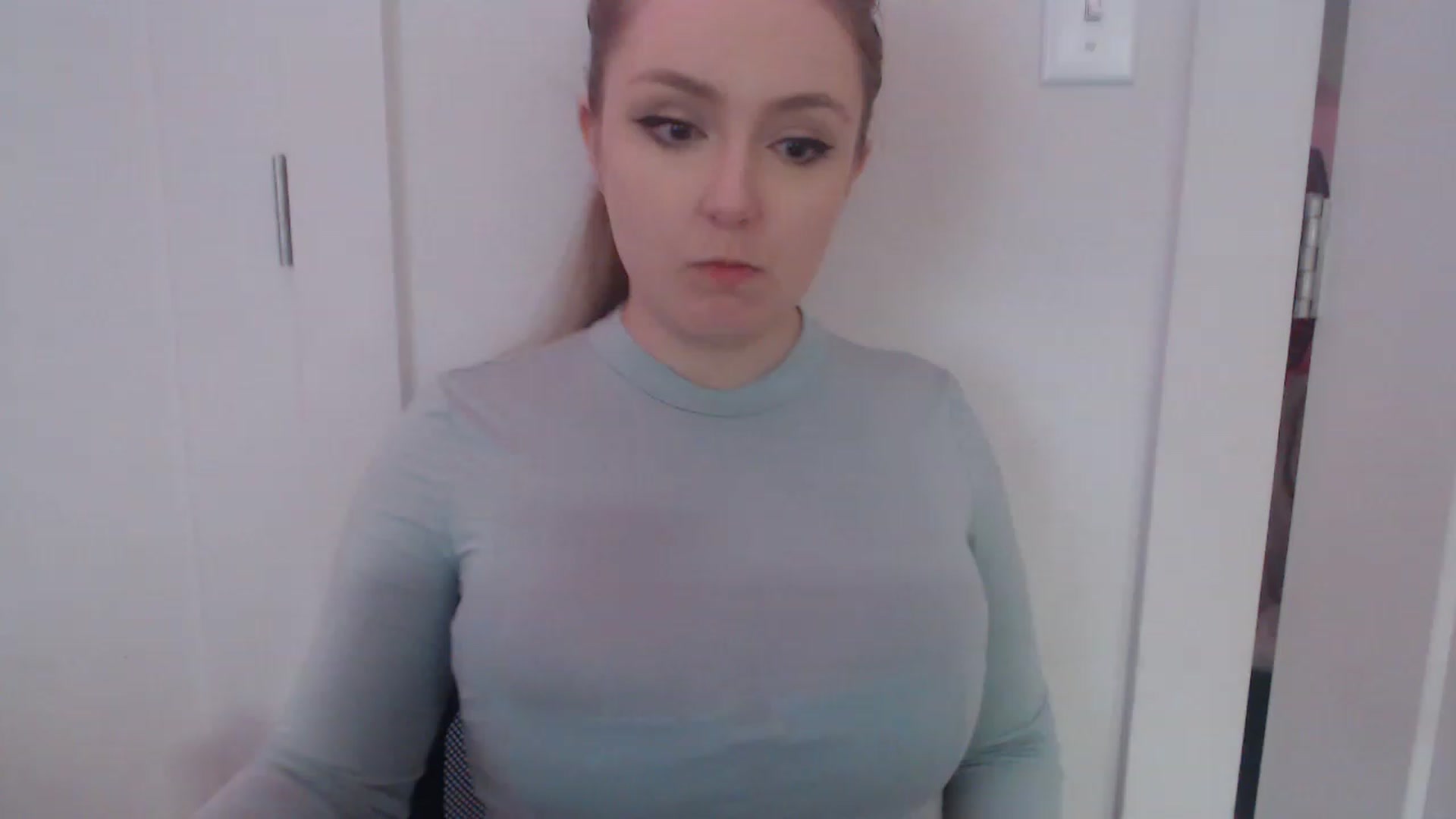 Gallery image thumbnail from LibbyxDoe's myfreecams stream on, 03/23/2023, 07:33 image 4 of 20