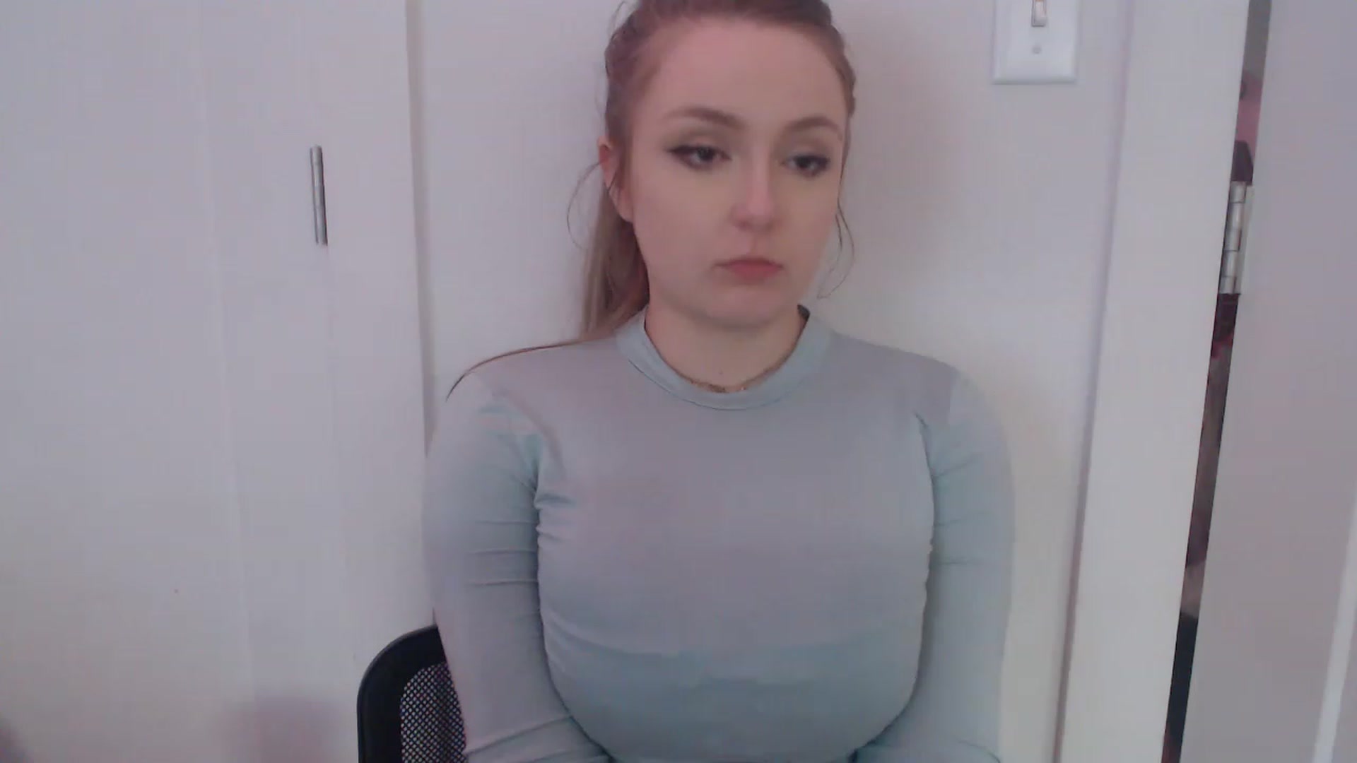 Gallery image thumbnail from LibbyxDoe's myfreecams stream on, 03/23/2023, 07:33 image 10 of 20