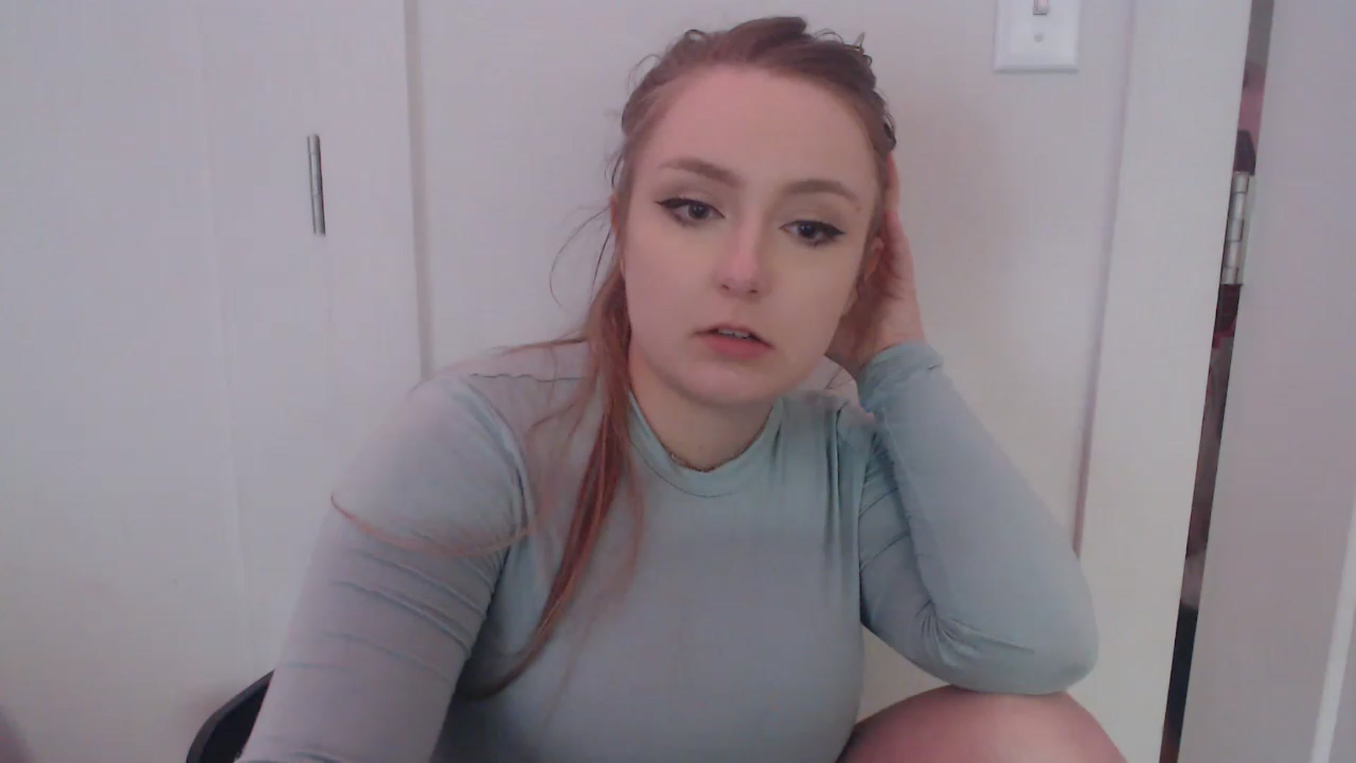 Gallery image thumbnail from LibbyxDoe's myfreecams stream on, 03/23/2023, 07:33 image 9 of 20