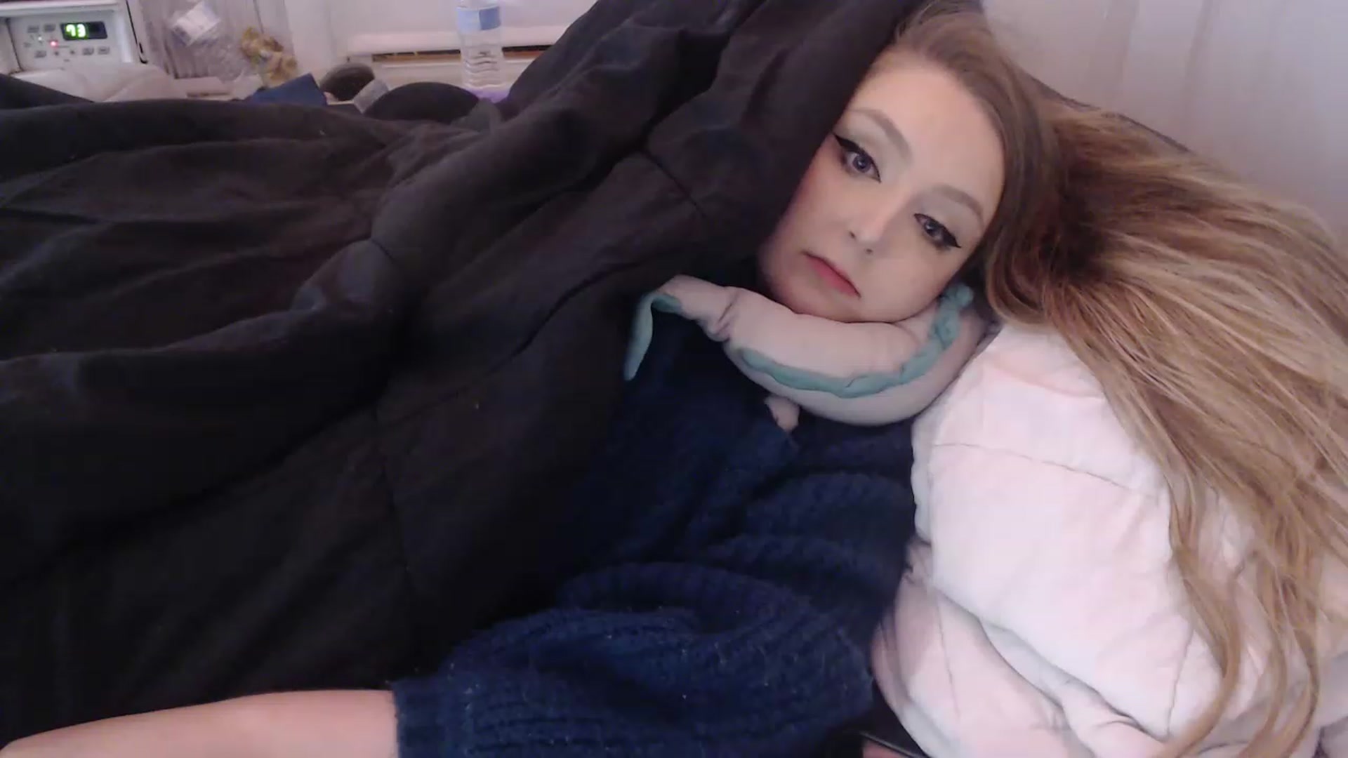 Gallery image thumbnail from LibbyxDoe's myfreecams stream on, 03/25/2023, 11:02 image 16 of 20