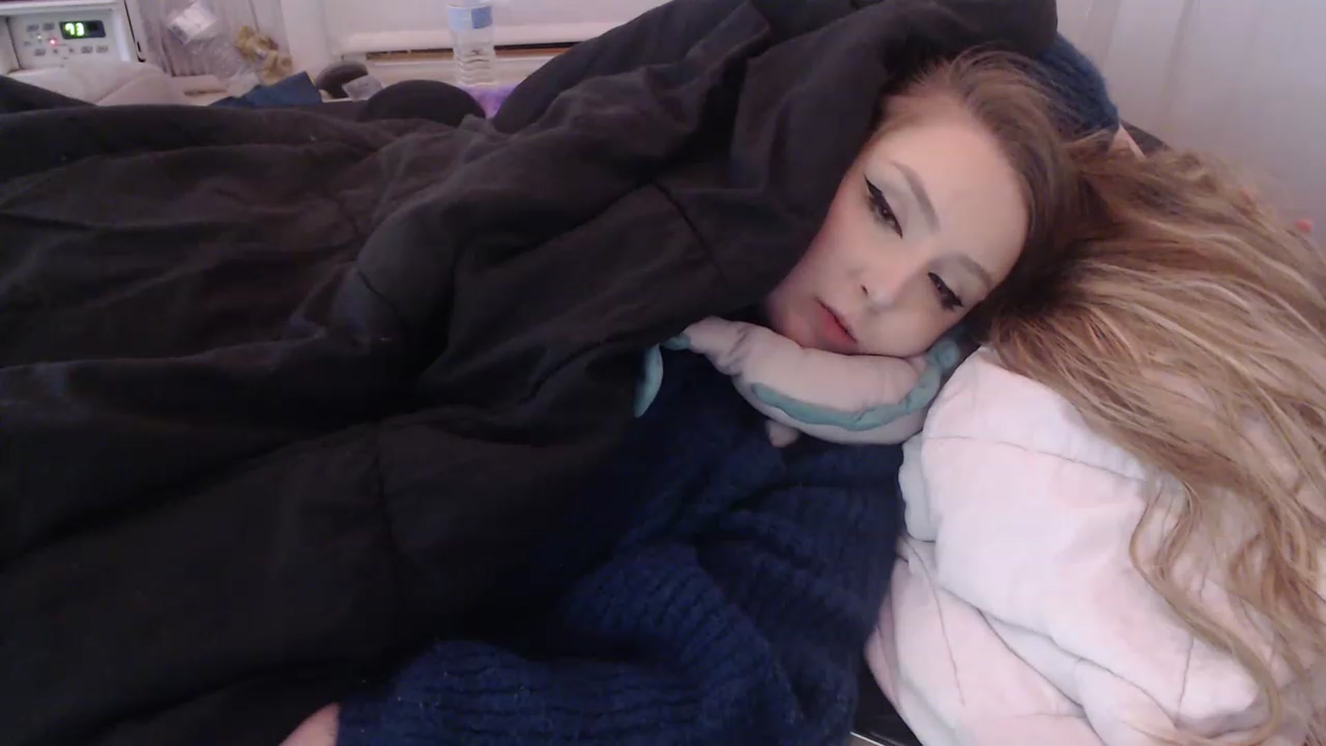 Gallery image thumbnail from LibbyxDoe's myfreecams stream on, 03/25/2023, 11:02 image 18 of 20