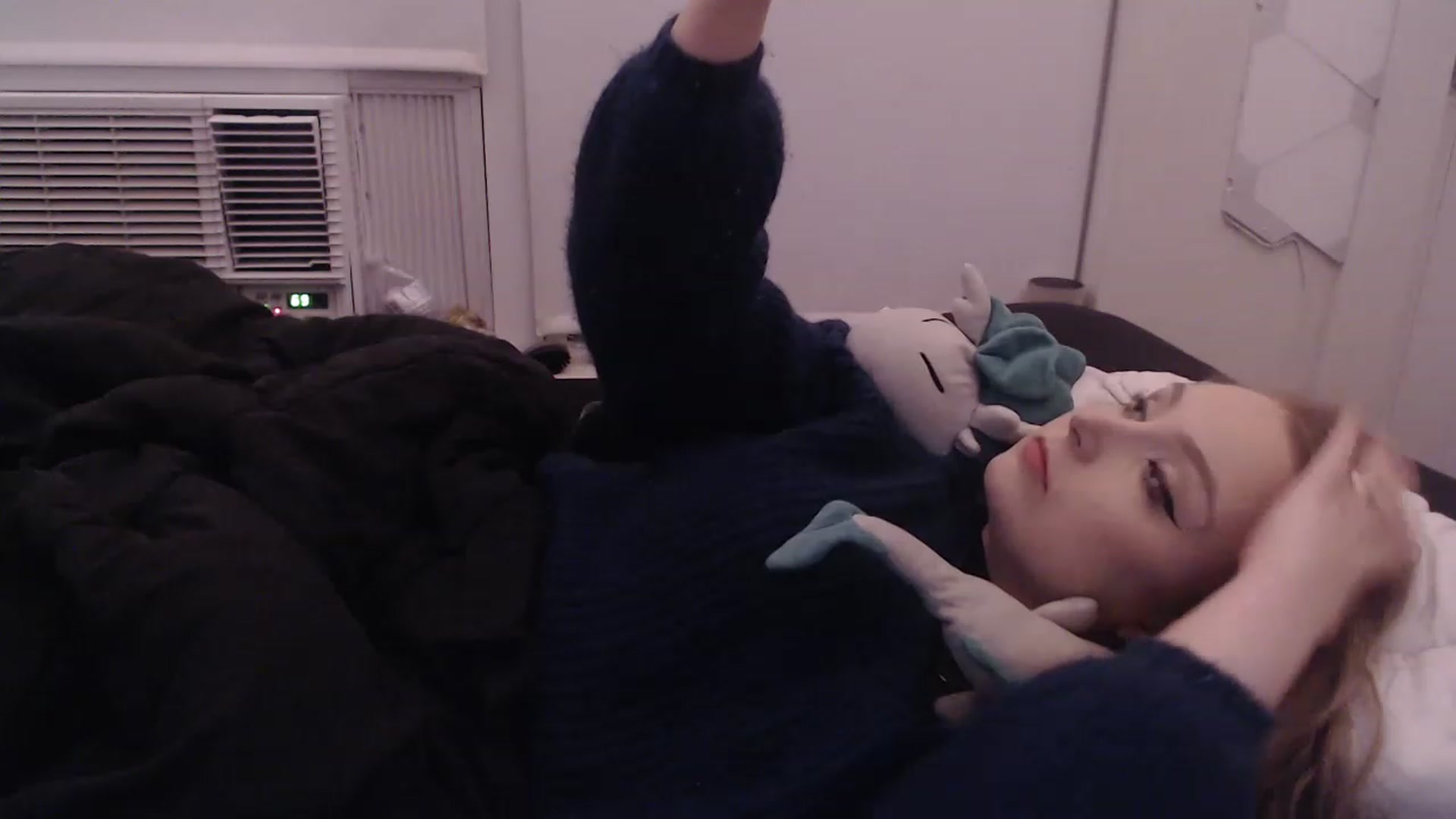 Gallery image thumbnail from LibbyxDoe's myfreecams stream on, 03/25/2023, 11:02 image 2 of 20