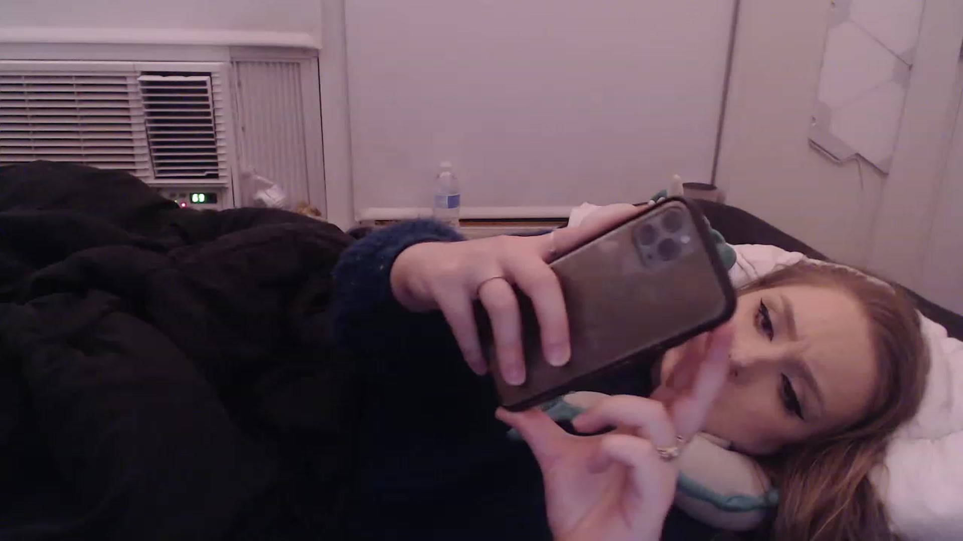 Gallery image thumbnail from LibbyxDoe's myfreecams stream on, 03/25/2023, 11:02 image 3 of 20