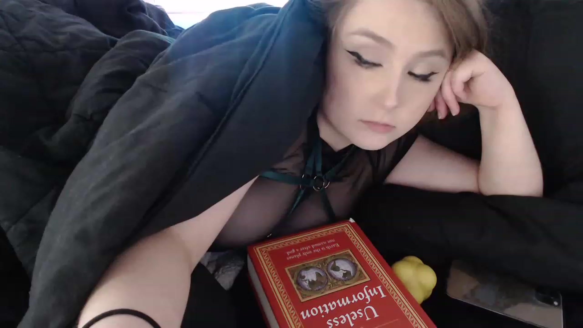 Gallery image thumbnail from LibbyxDoe's myfreecams stream on, 03/25/2023, 19:06 image 10 of 20