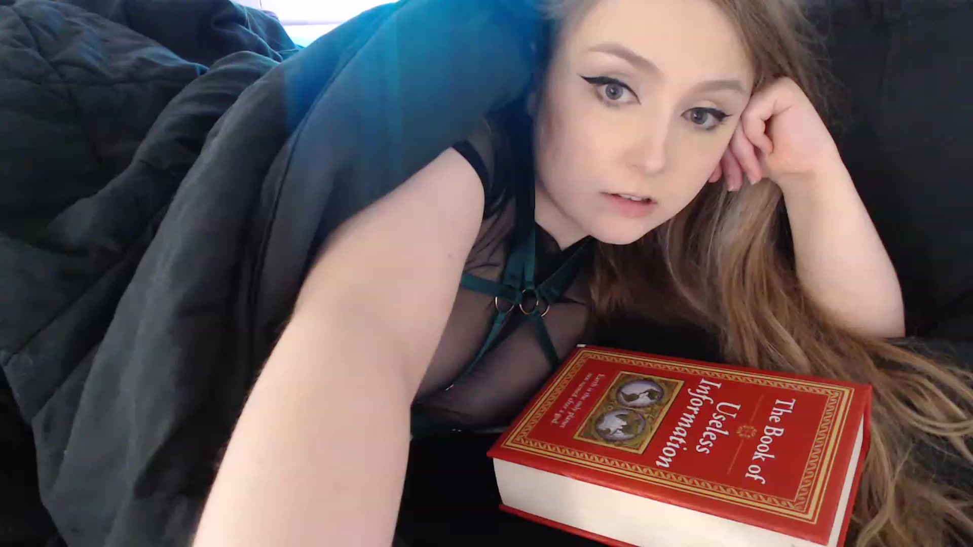 Gallery image thumbnail from LibbyxDoe's myfreecams stream on, 03/25/2023, 19:06 image 12 of 20