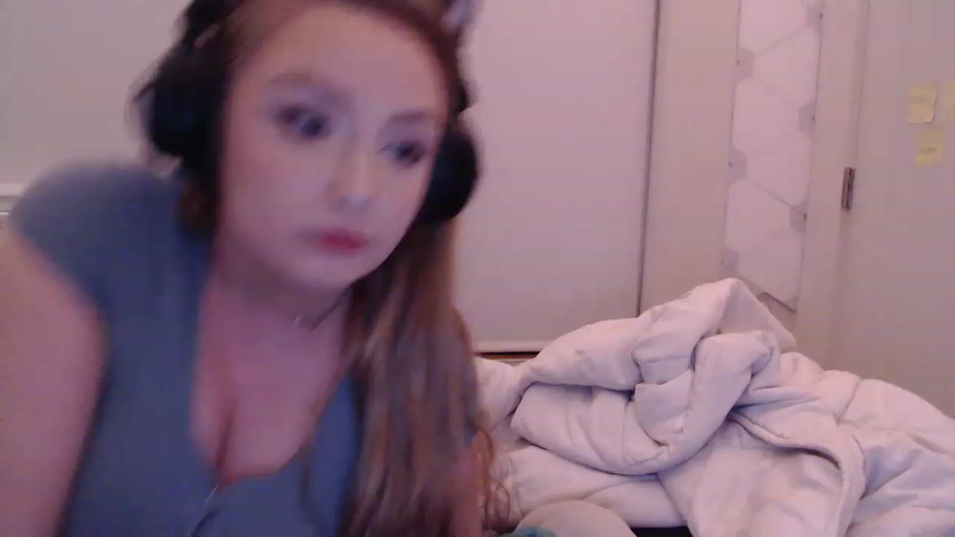 Gallery image thumbnail from LibbyxDoe's myfreecams stream on, 03/27/2023, 10:42 image 12 of 20