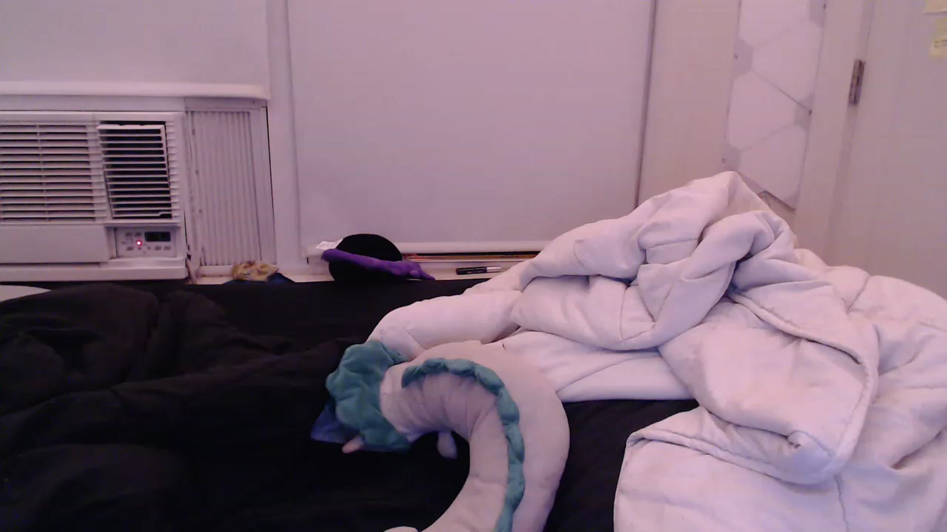 Gallery image thumbnail from LibbyxDoe's myfreecams stream on, 03/27/2023, 10:42 image 15 of 20