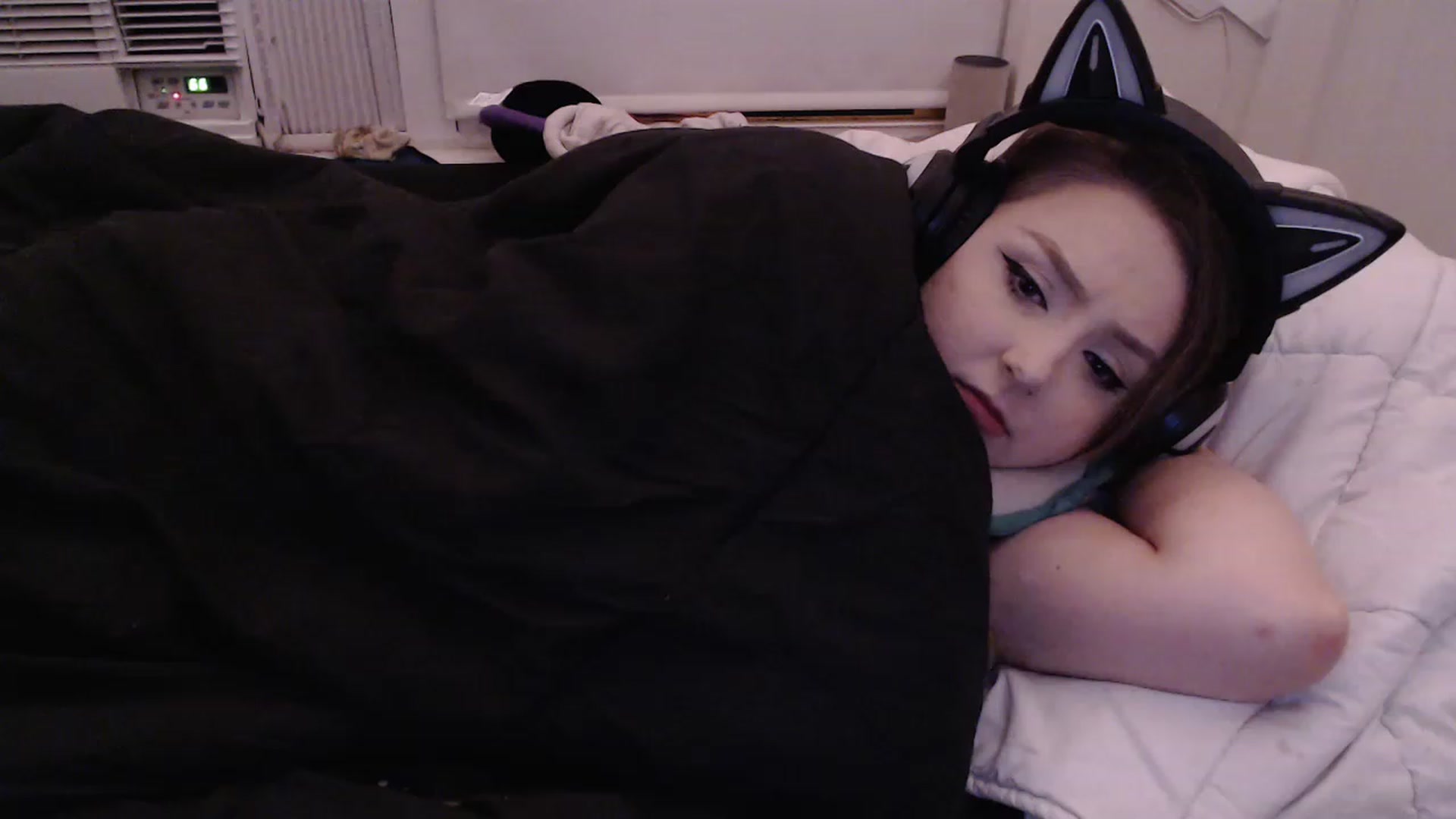 Gallery image thumbnail from LibbyxDoe's myfreecams stream on, 03/27/2023, 11:25 image 16 of 20