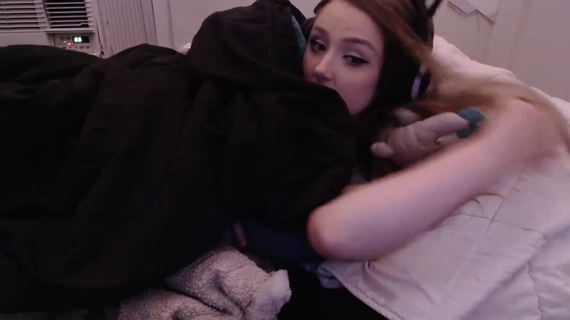 Gallery image thumbnail from LibbyxDoe's myfreecams stream on, 03/27/2023, 11:25 image 19 of 20