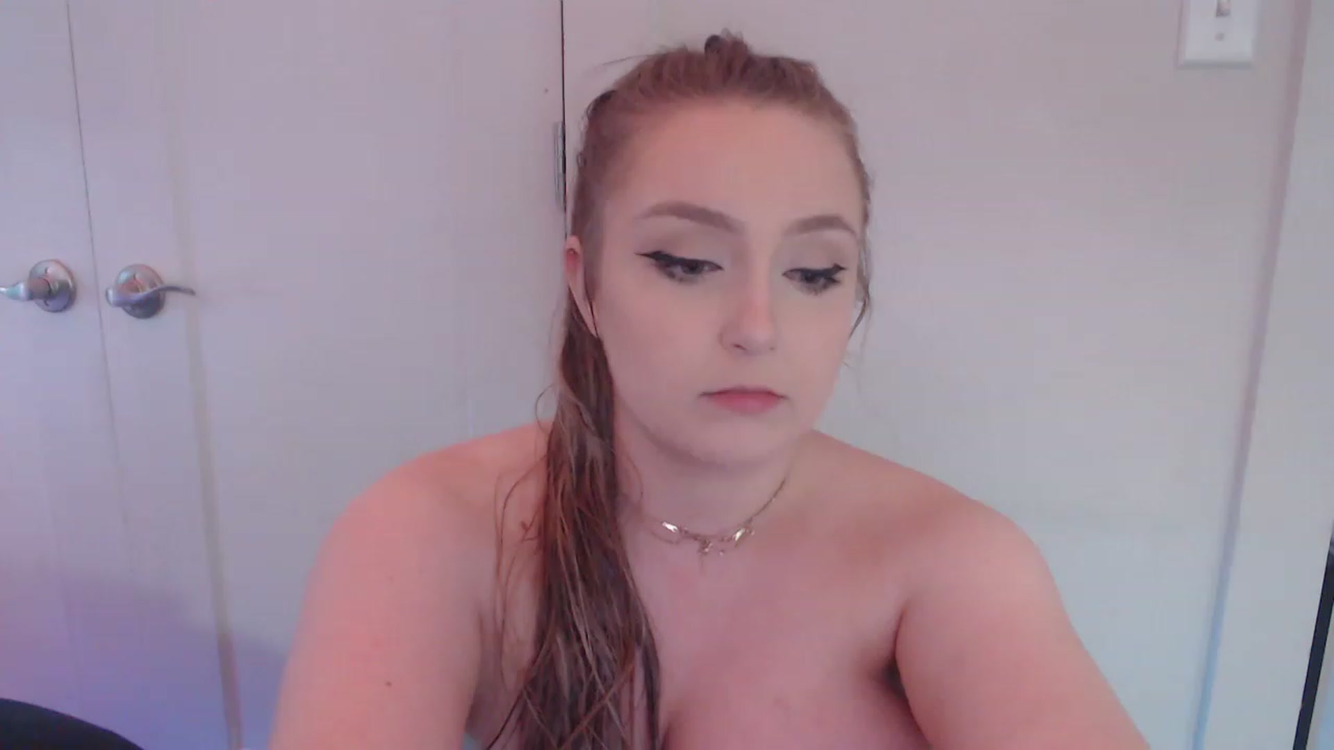 Gallery image thumbnail from LibbyxDoe's myfreecams stream on, 04/03/2023, 13:57 image 2 of 20