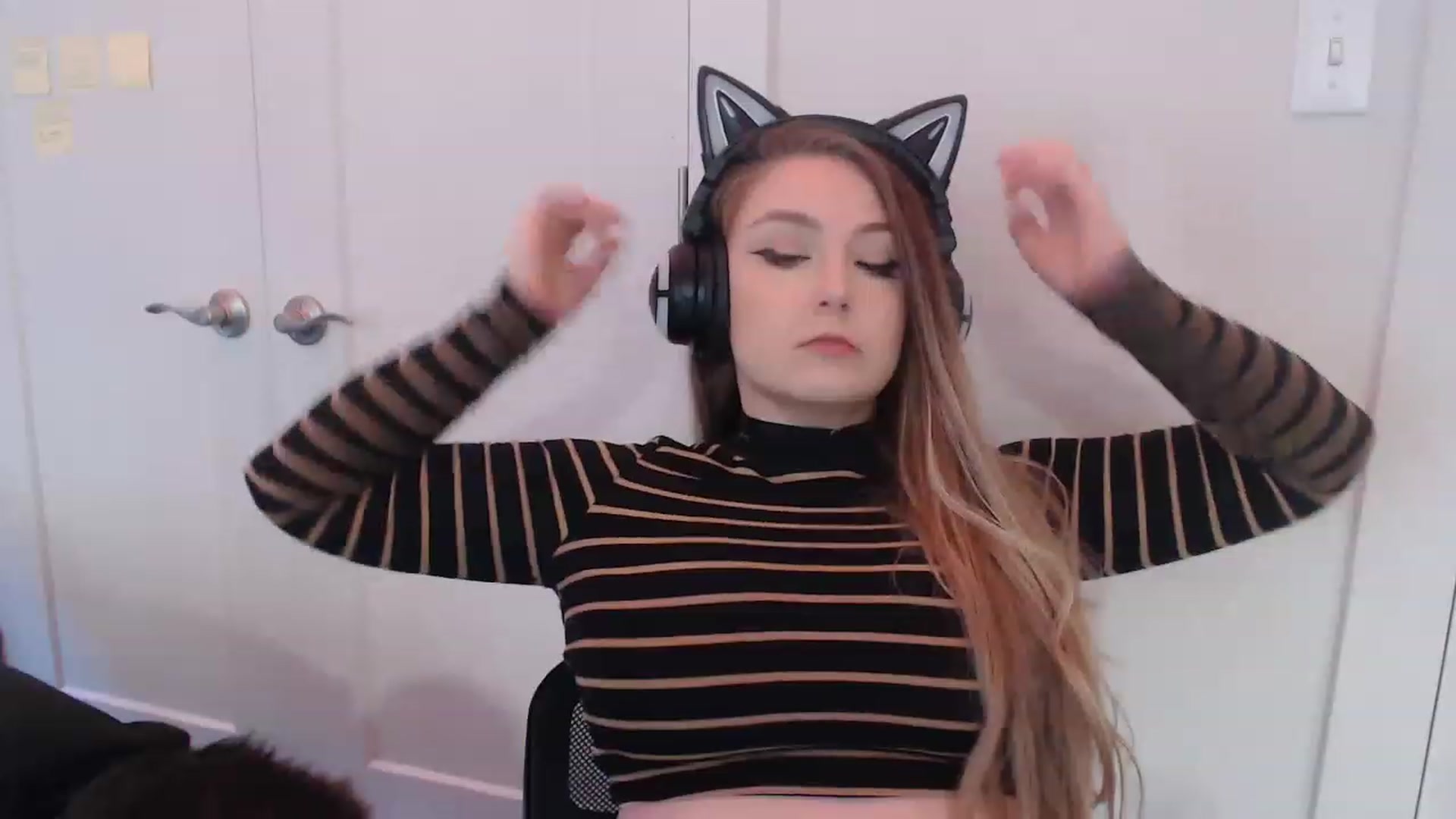Gallery image thumbnail from LibbyxDoe's myfreecams stream on, 04/05/2023, 13:48 image 11 of 20