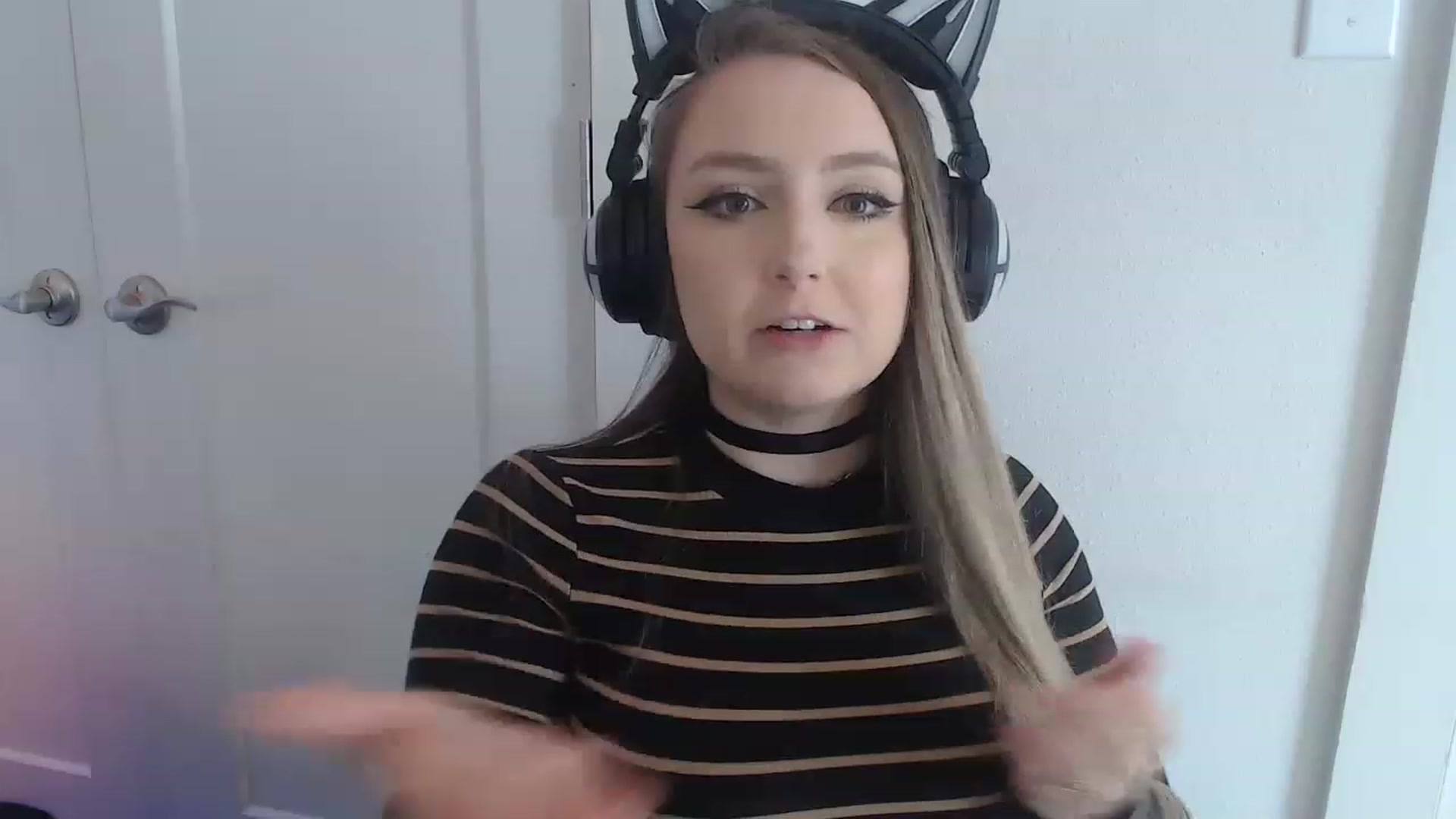 Gallery image thumbnail from LibbyxDoe's myfreecams stream on, 04/05/2023, 15:35 image 20 of 20