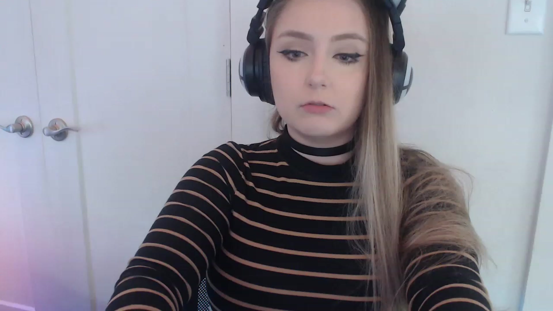 Gallery image thumbnail from LibbyxDoe's myfreecams stream on, 04/05/2023, 15:35 image 3 of 20