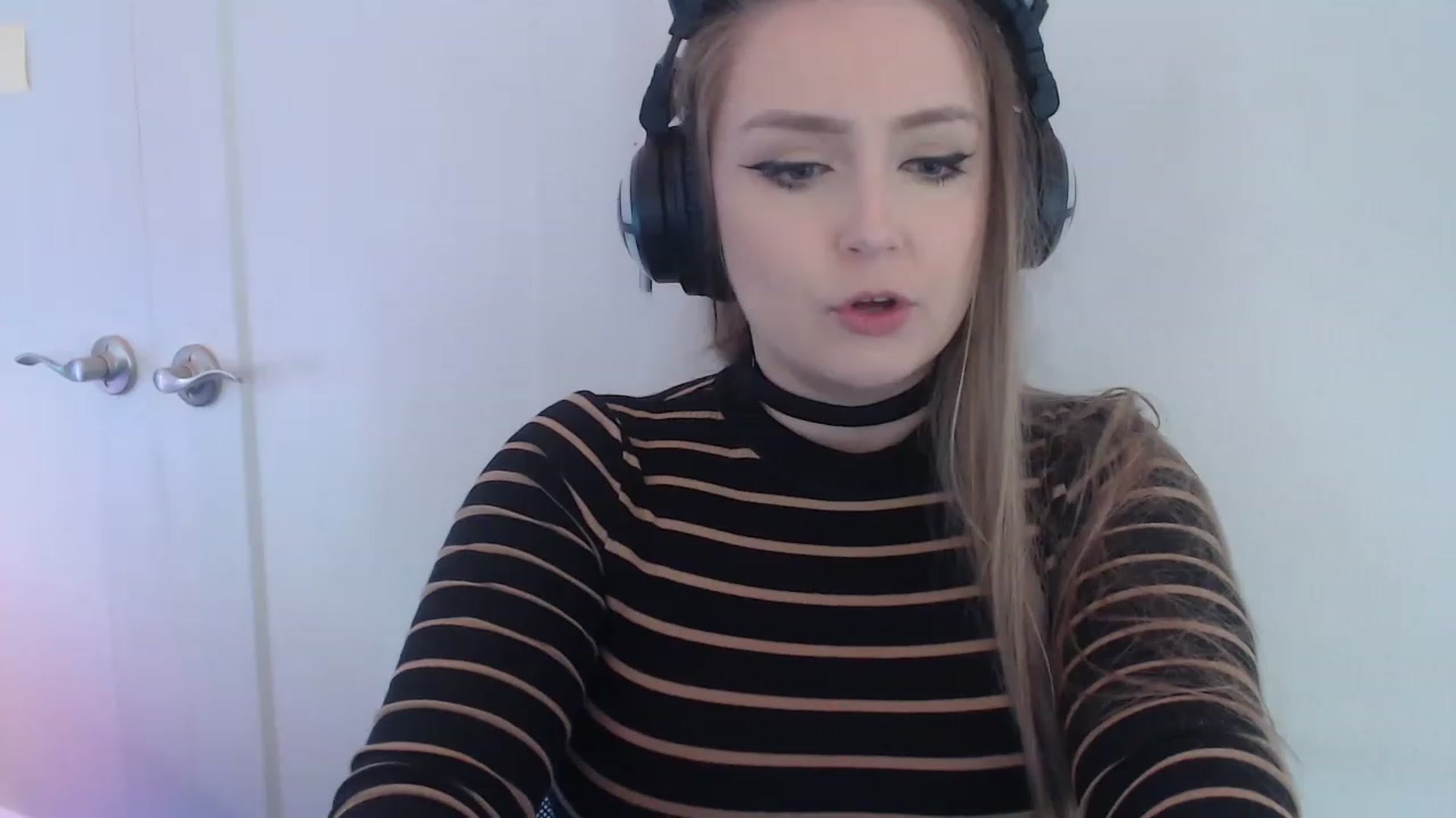 Gallery image thumbnail from LibbyxDoe's myfreecams stream on, 04/05/2023, 16:32 image 10 of 20