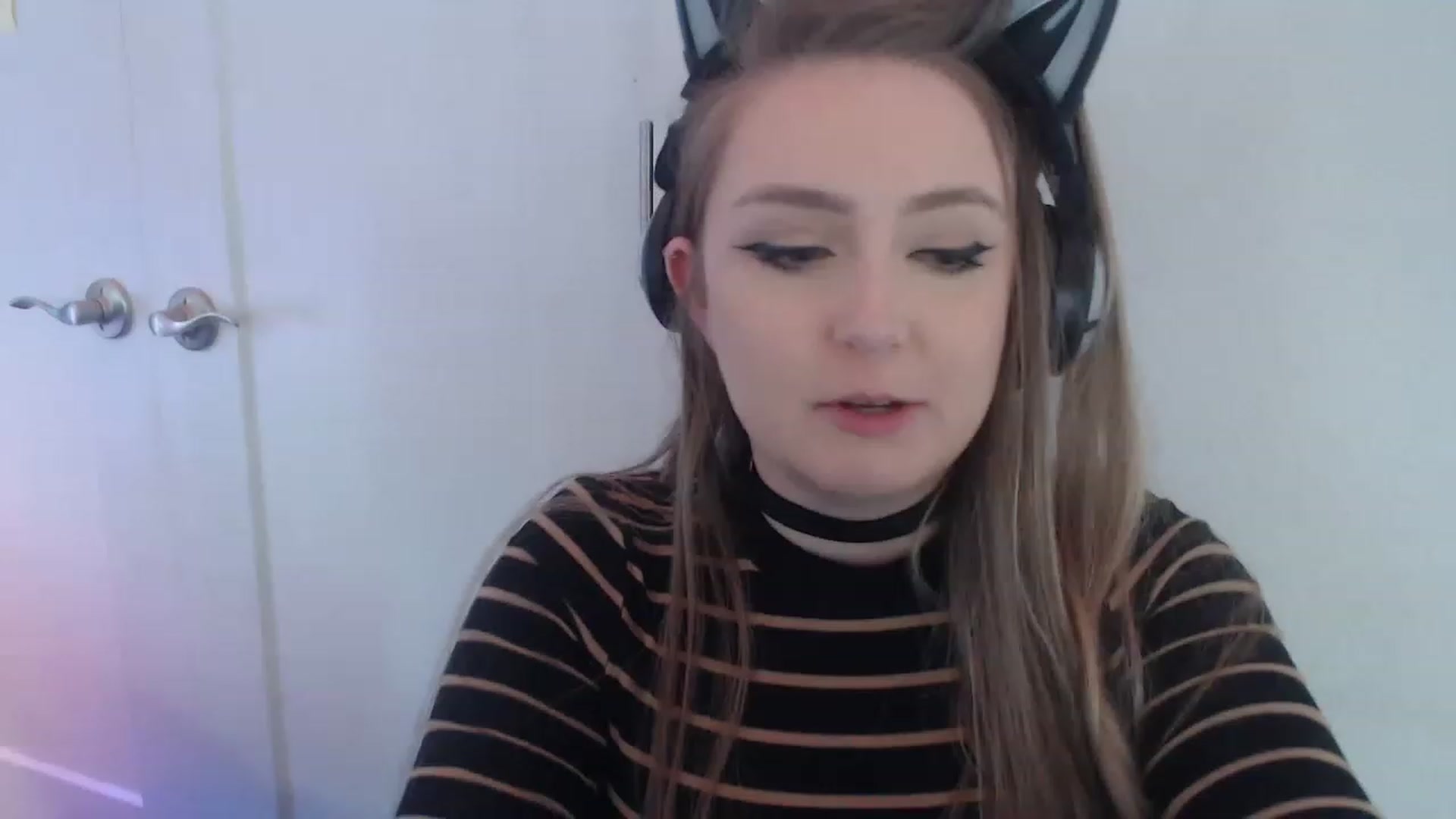 Gallery image thumbnail from LibbyxDoe's myfreecams stream on, 04/05/2023, 16:32 image 16 of 20